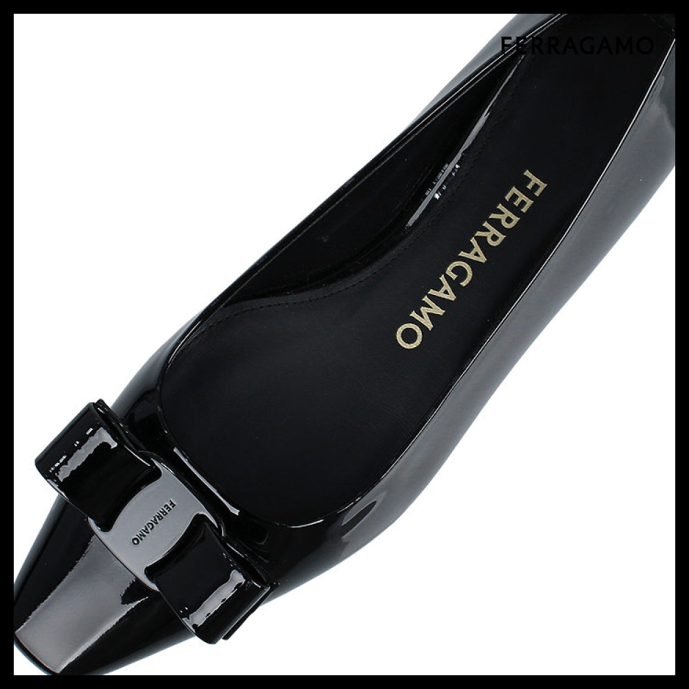 【FERRAGAMO】 Vara Bow Ballet Flats