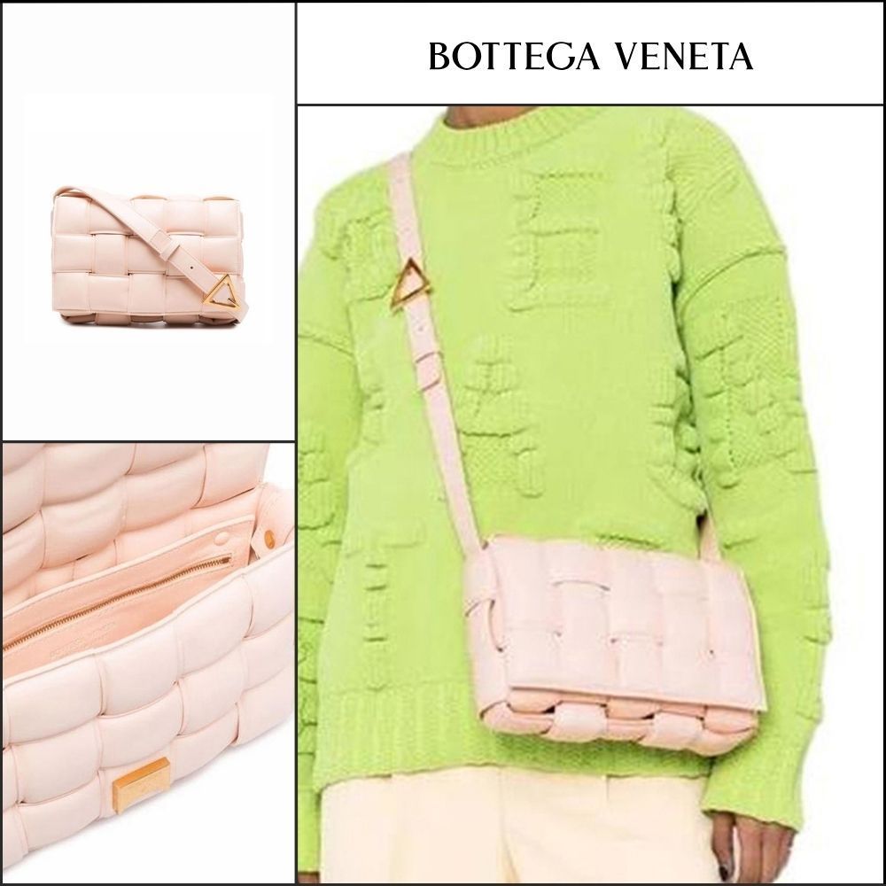 【BOTTEGA VENETA】Padded Leather Cassette Bag Melon Washed