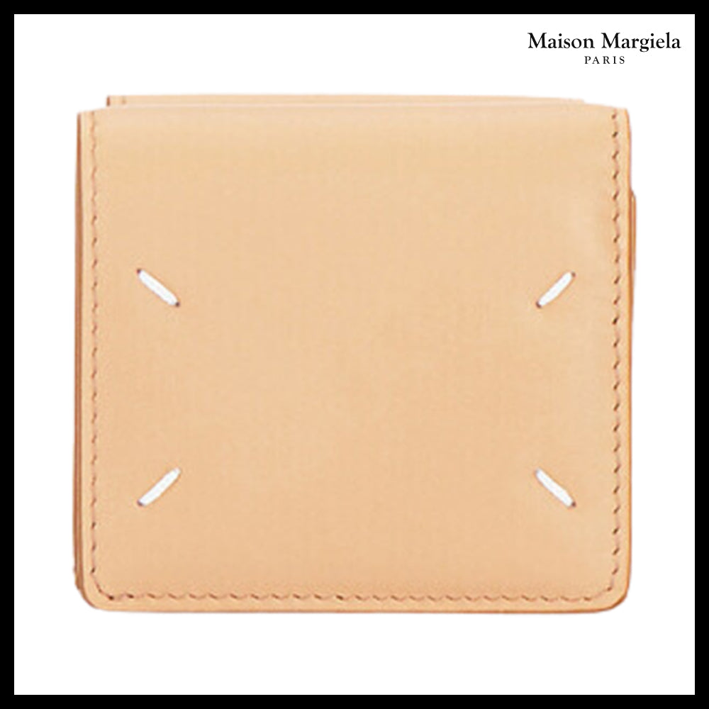 【MAISON MARGIELA】Snap Compact Wallet Nude