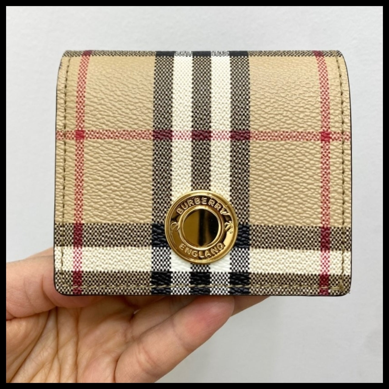 【BURBERRY】Circle Logo Check Coin Pocket Flap Wallet