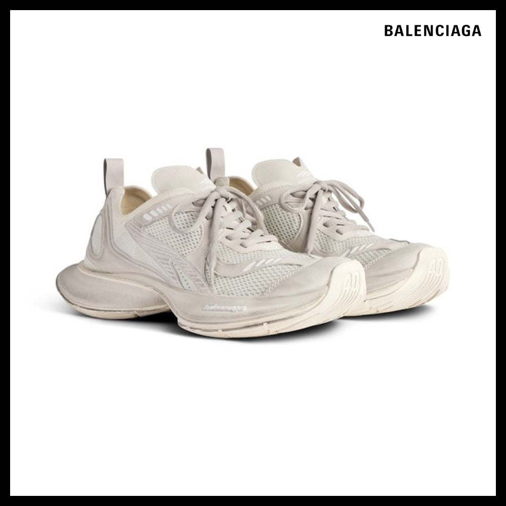 【BALENCIAGA】Circuit Sneakers Beige