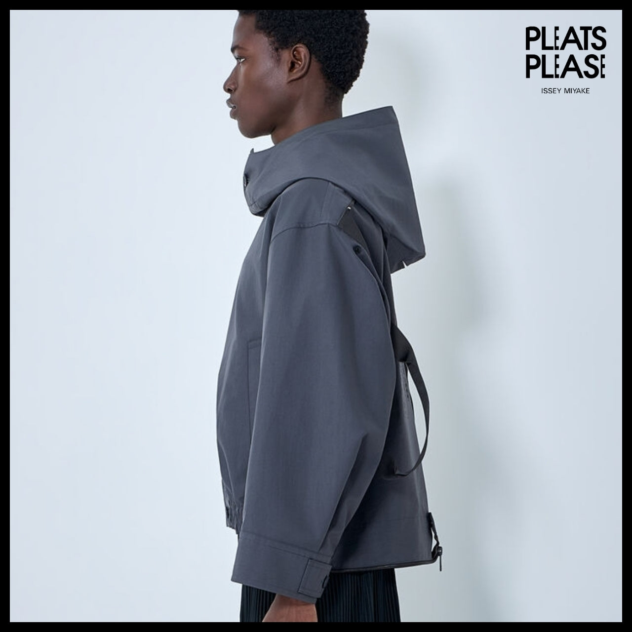 【ISSEY MIYAKE】Structured Oversized Jacket