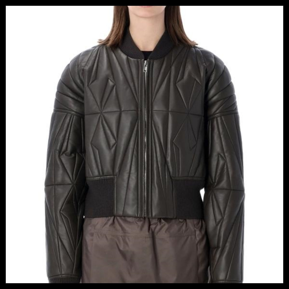 【MONCLER】Logo Patch Puffer Jacket 828