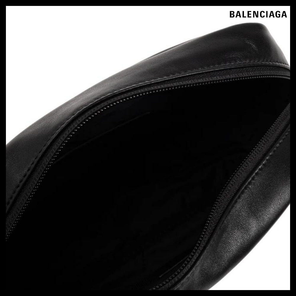 【正規品】BALENCIAGA Under Armour Toiletry Pouch