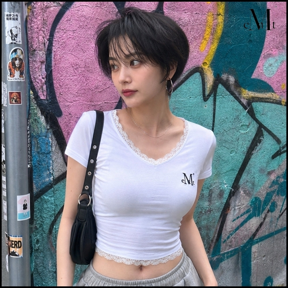 【MUCENT】Sunnier Lace V-Neck Short Sleeve Tee (3 Colors)