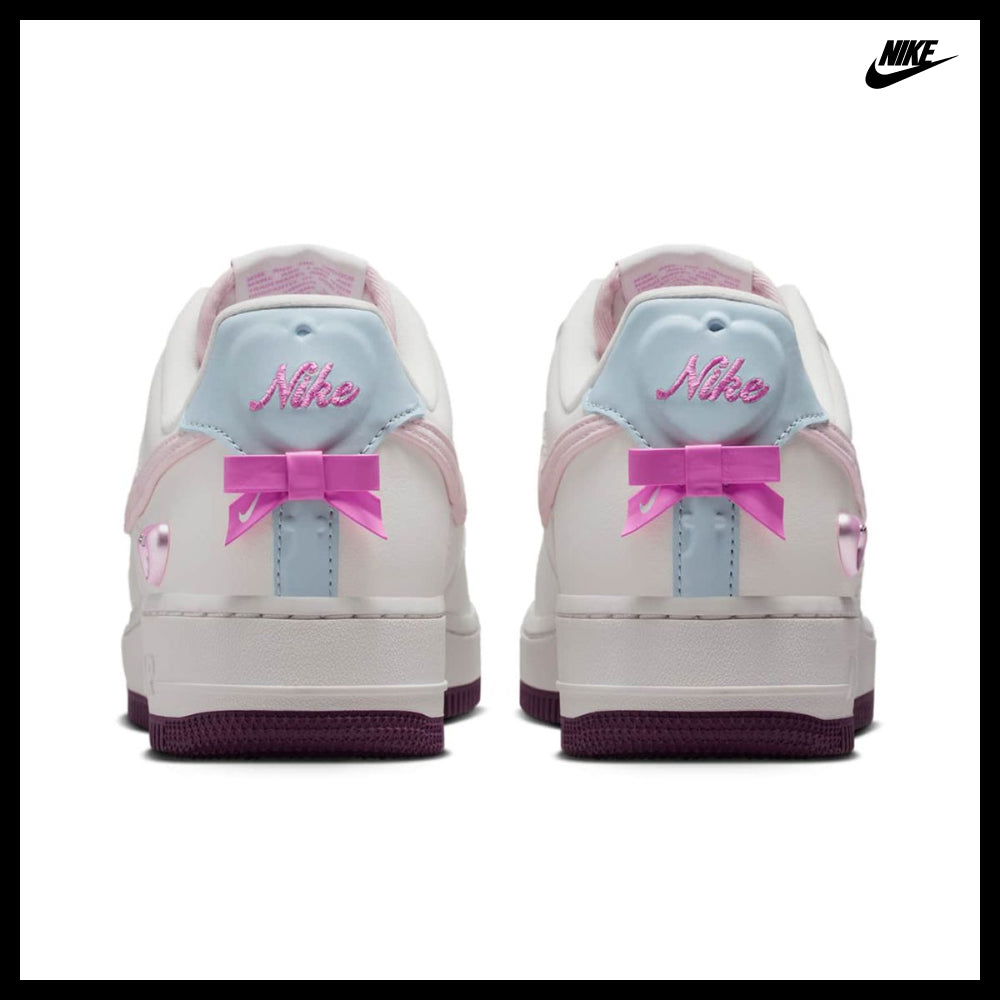 【NIKE】Air Force 1 07 W Light Armory Blue Silt Red