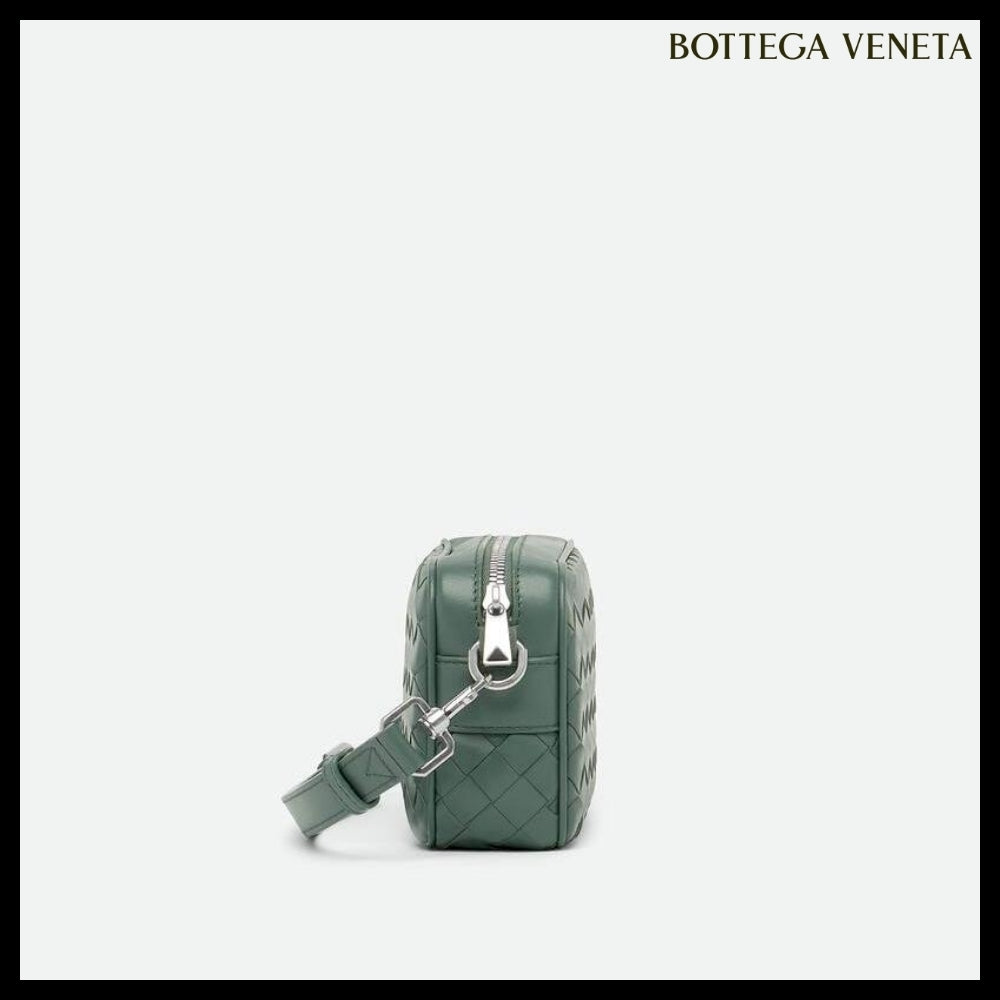 【BOTTEGA VENETA】MINI INTRECCIATO CAMERA BAG ALOE