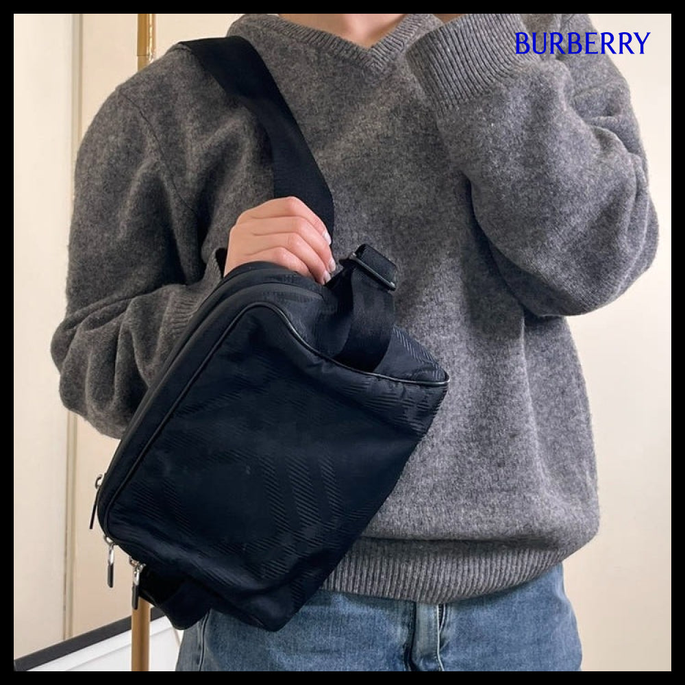 【Burberry】Check Jacquard Nylon Belt Bag Black