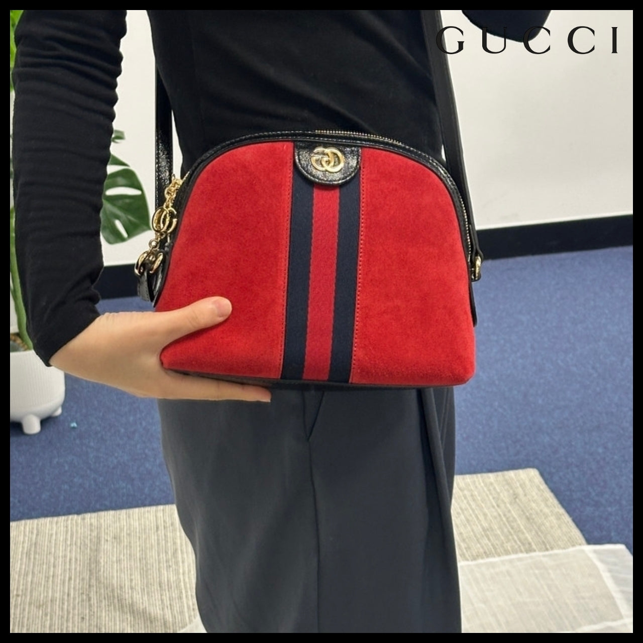 【GUCCI】Ophidia GG Suede Half-Moon Shoulder Bag RED