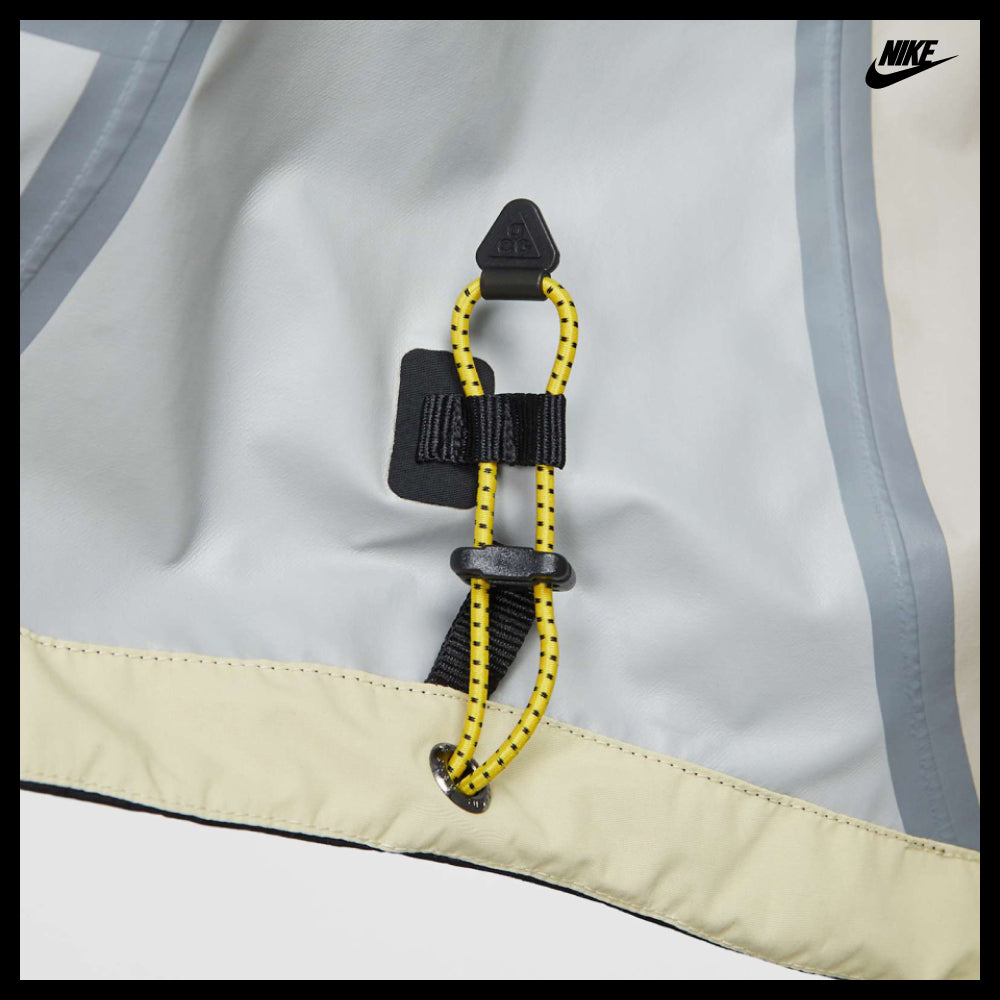 【NIKE】ACG Morpho Storm-Fit ADV Rain Jacket M Bold Berry