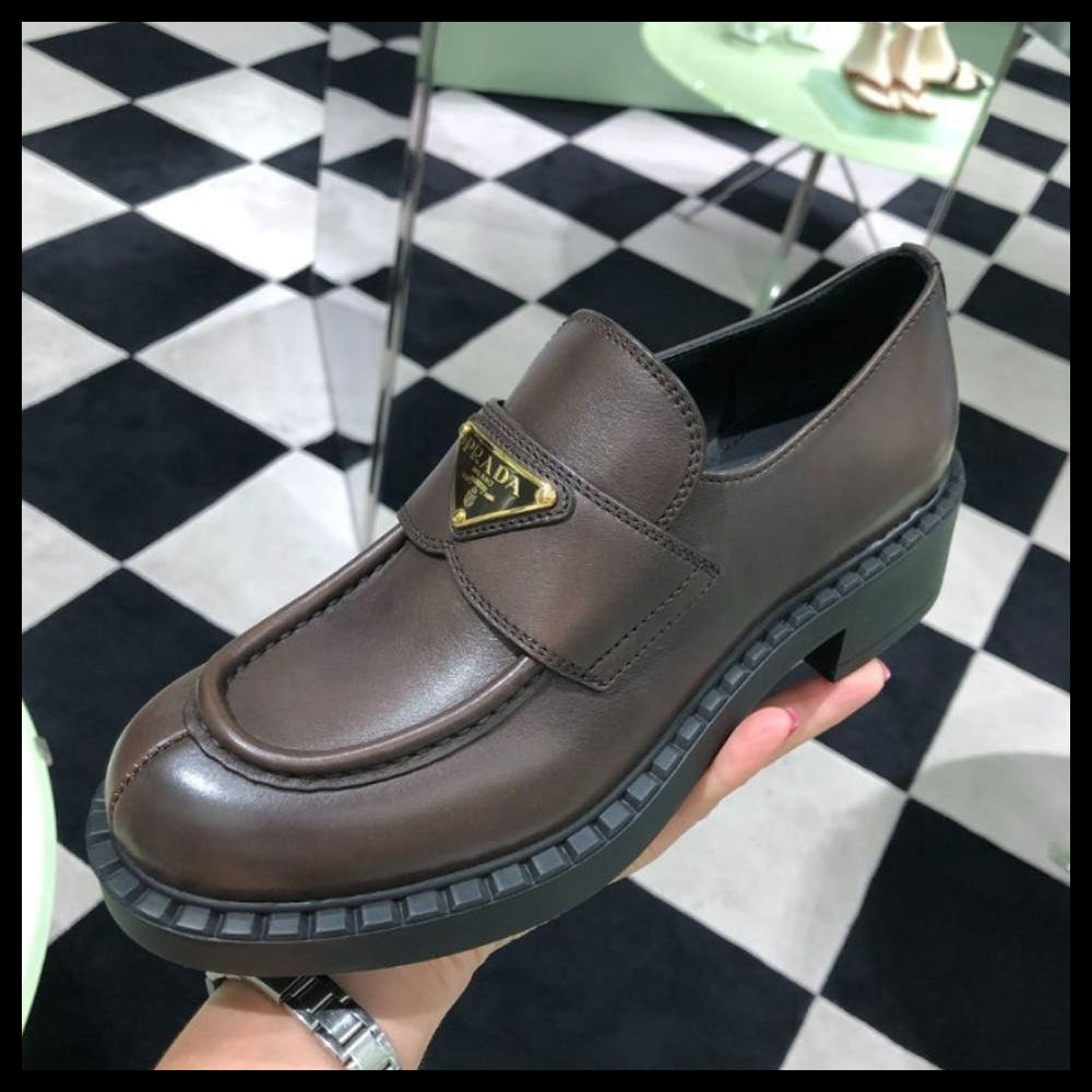 【PRADA】Chocolate Leather Loafers F0003