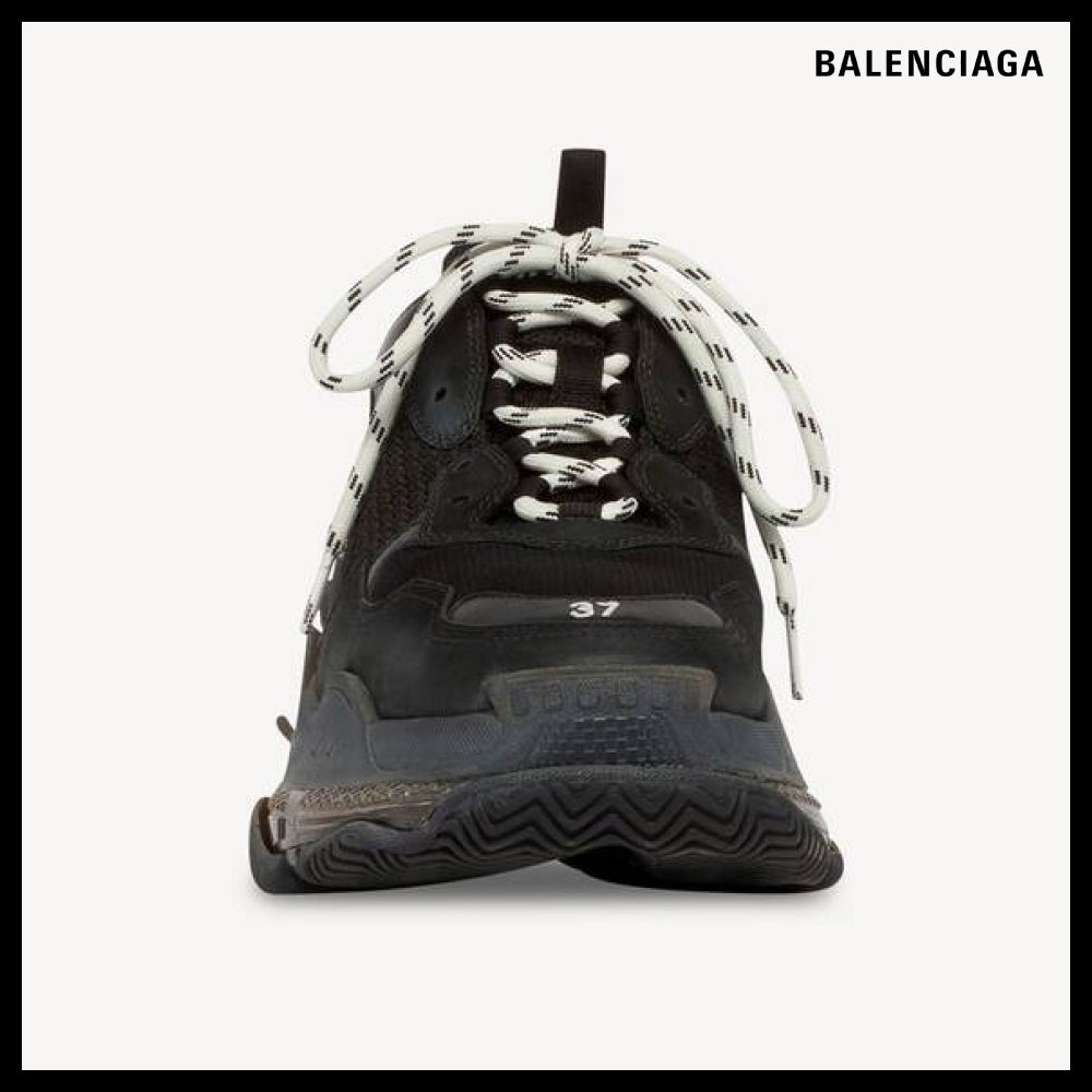 【BALENCIAGA】Triple S Clear Sole Sneakers Black
