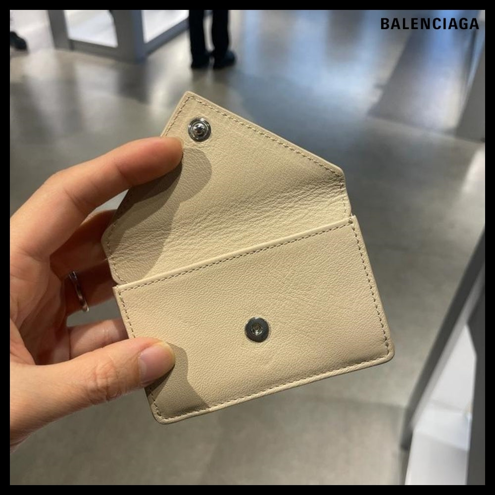 【BALENCIAGA】Smooth Calf Mini Wallet Light Beige