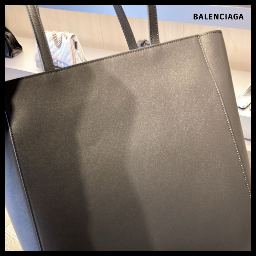 ★BALENCIAGAアウトレットセール★Hourglass Tote Bag Small