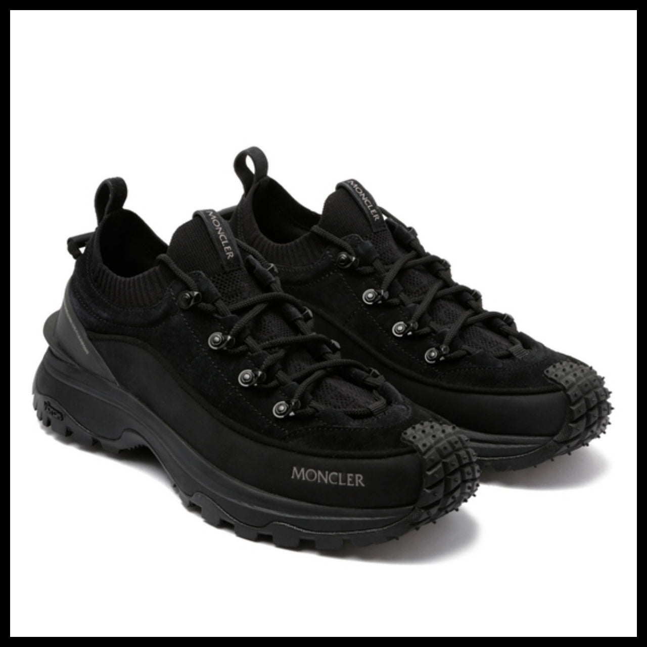 【MONCLER】Black Sneakers