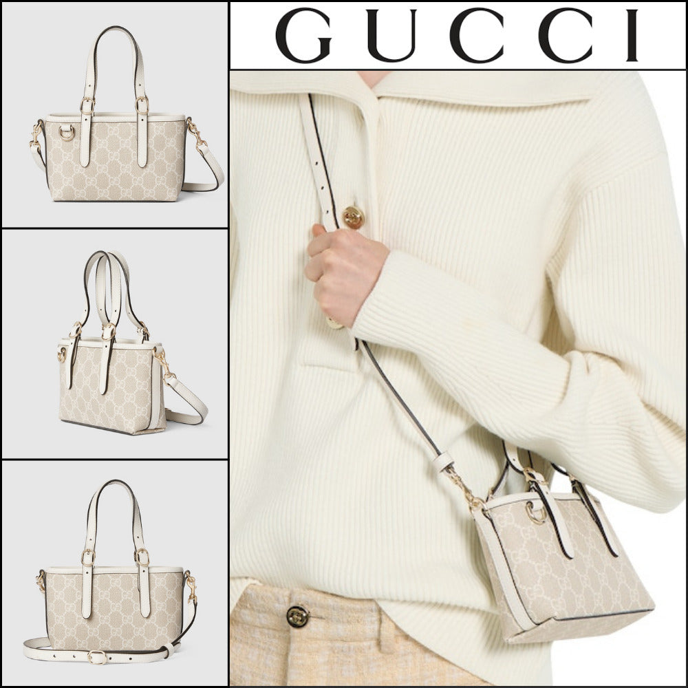 【GUCCI】GG Emblem Mini Bag
