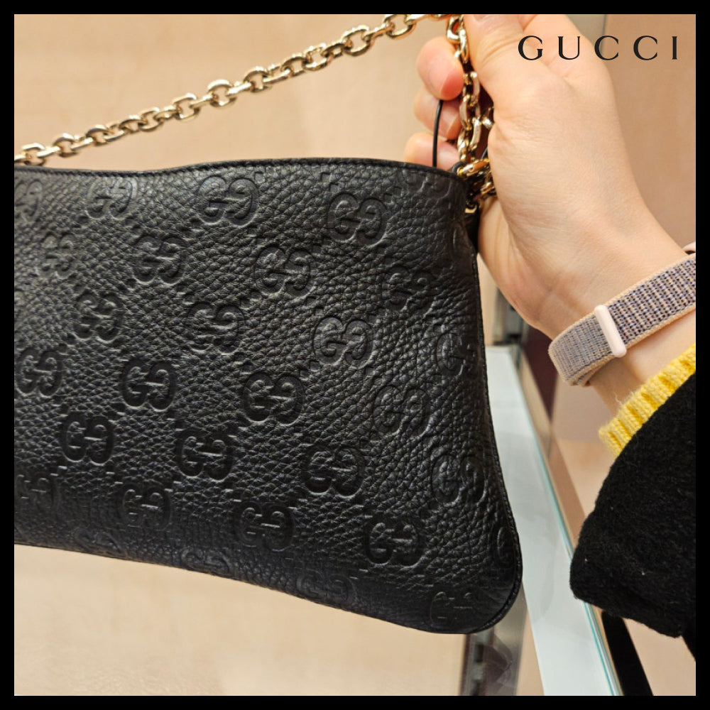 【GUCCI】GG emblem Briony calf leather shoulder bag black