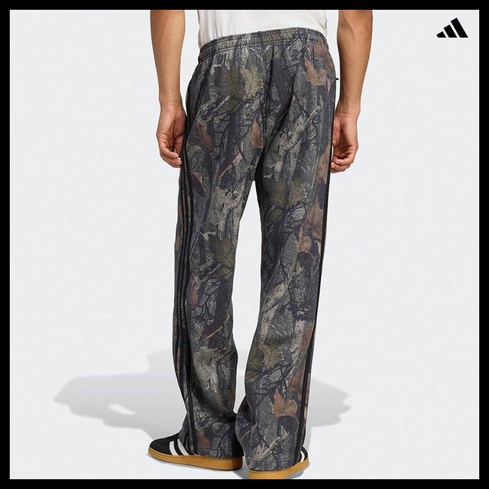 【adidas】Camo Sweatpants