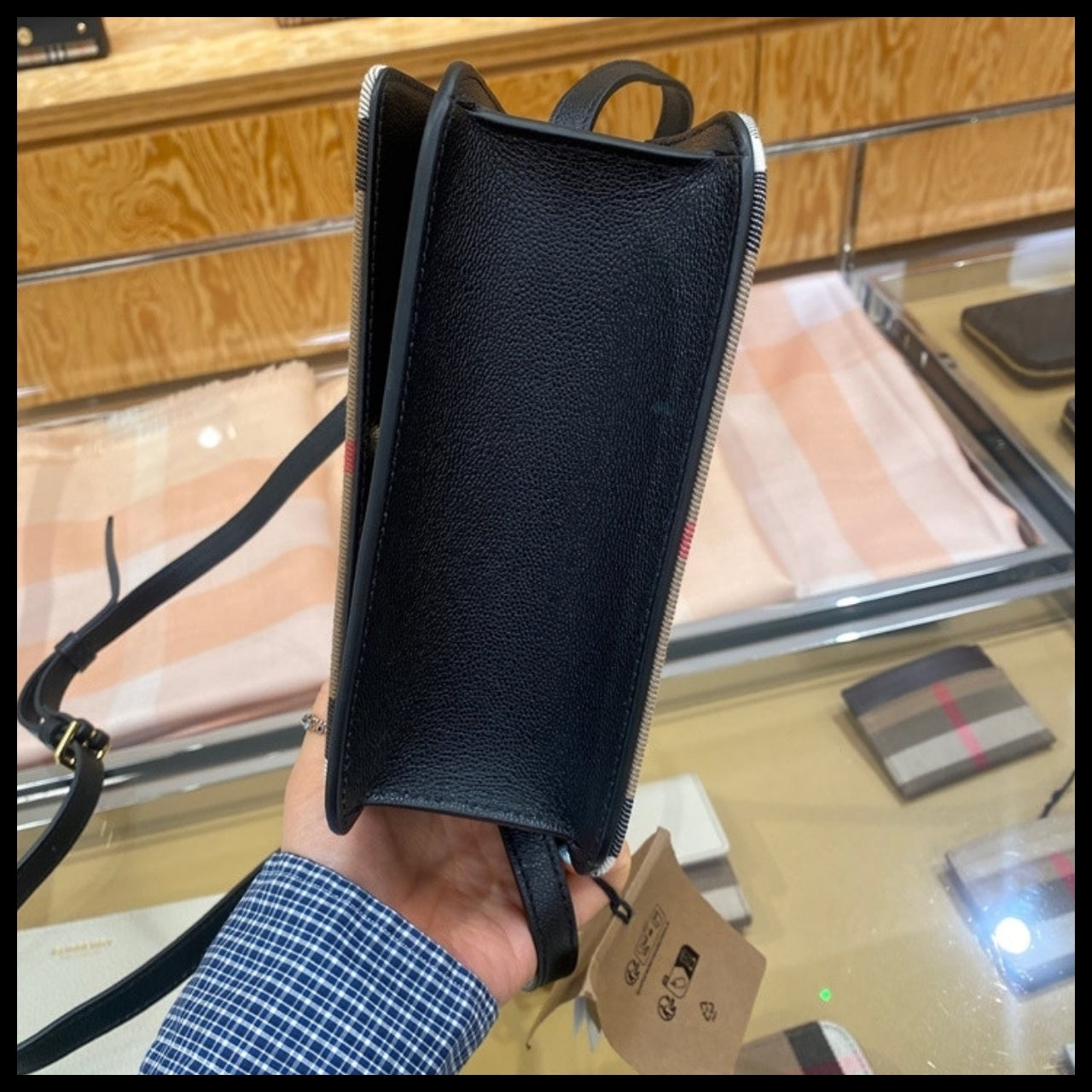 【BURBERRY】MADISON Check Flap Crossbody Bag