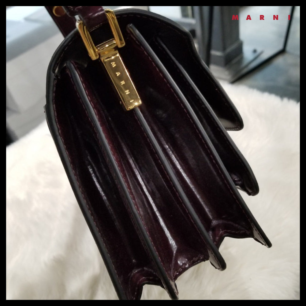 【MARNI】Glossy Medium Trunk Bag