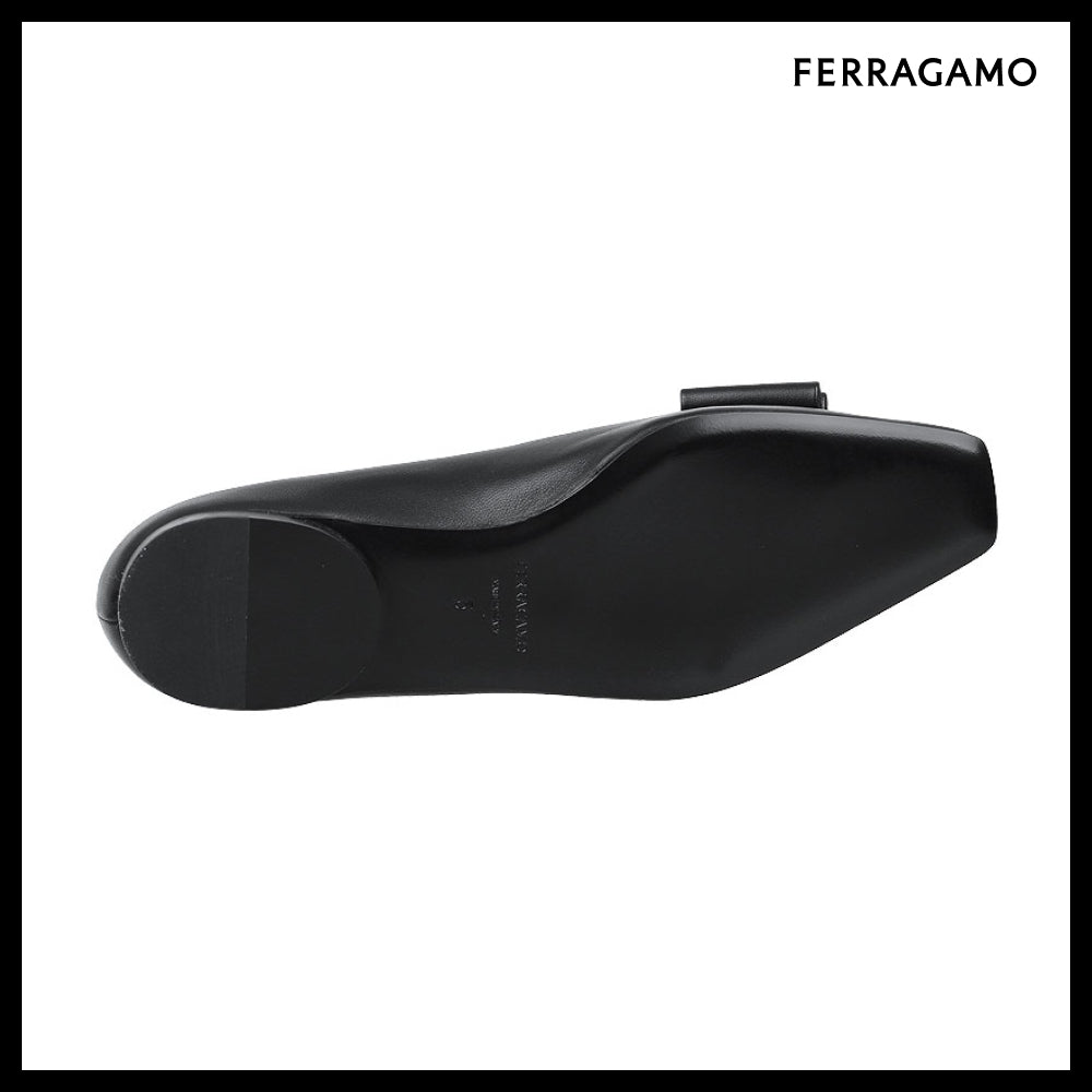 【FERRAGAMO】 Double Bow Loafers