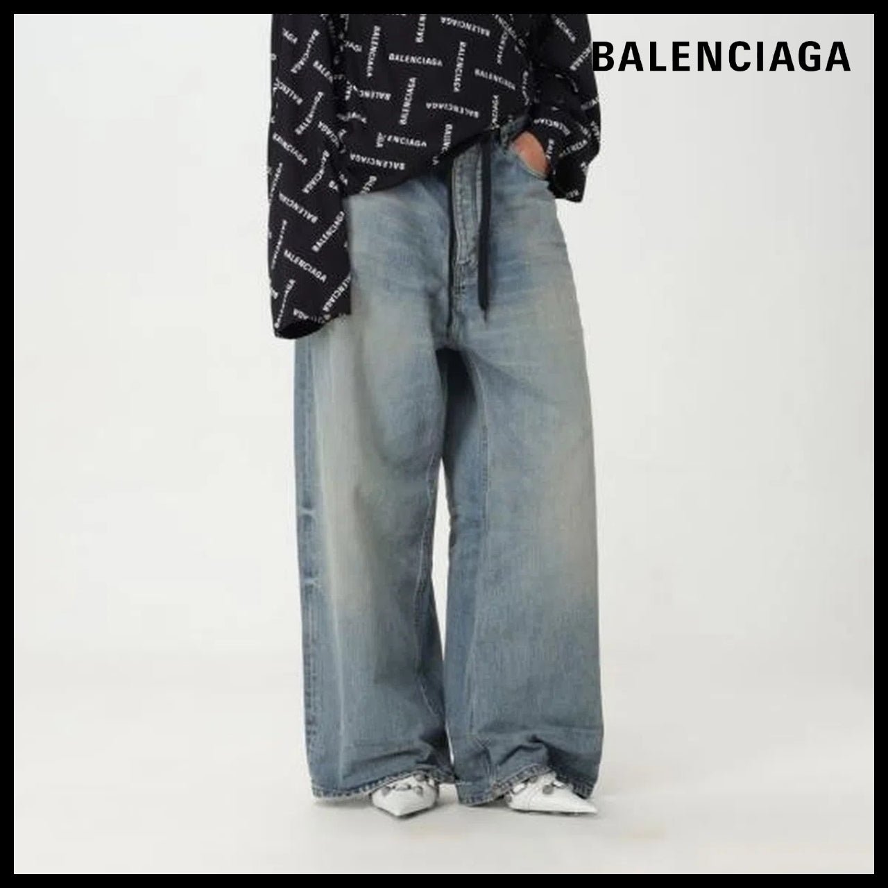 【BALENCIAGA】Triple S Clear Sole Sneaker 6379