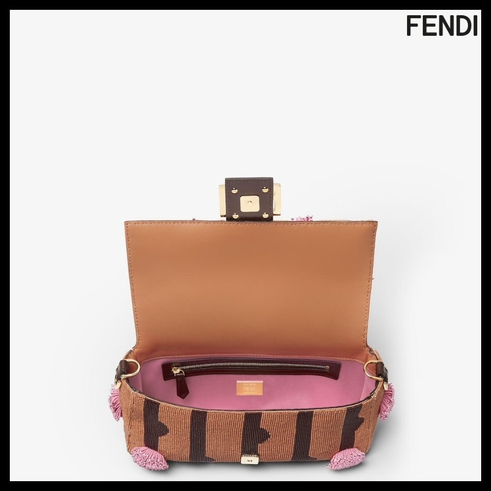 【FENDI】Baguette Multi Color Beaded Embroidery Tote Bag