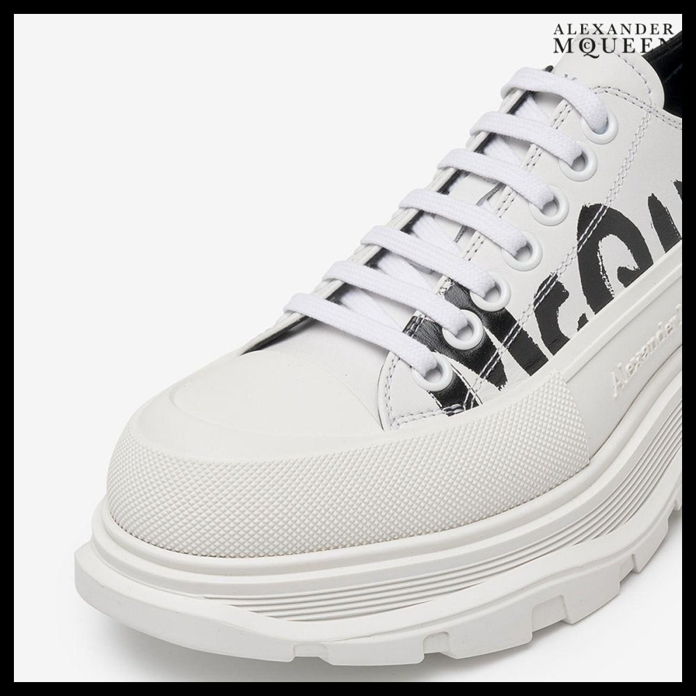 【Alexander Mcqueen】Tread Slick Lace-Up Sneakers White