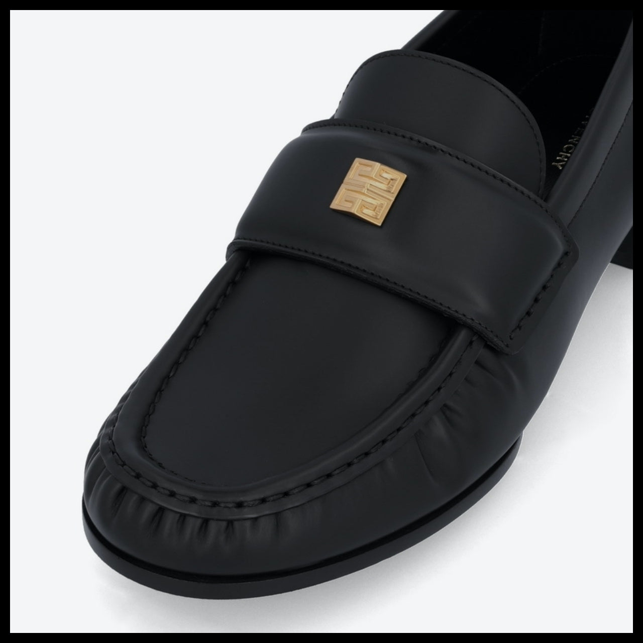 【GIVENCHY】4G Loafers - Black