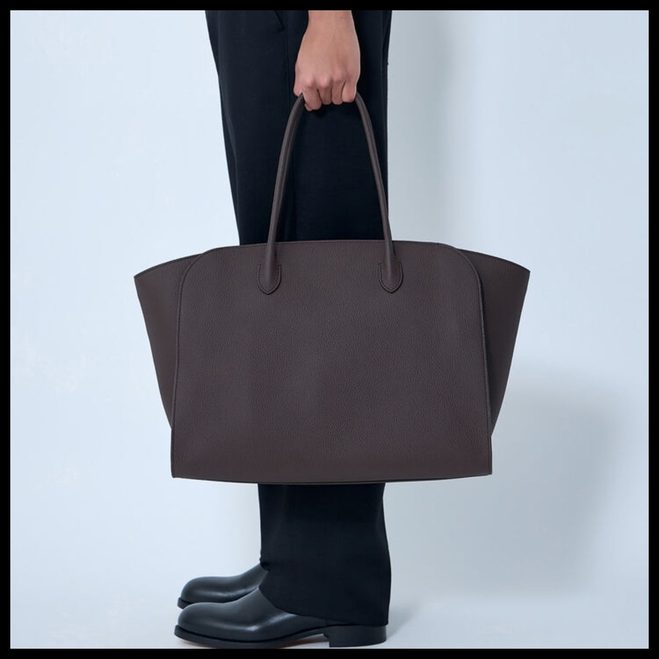 【THE ROW】Marlo 17 Tote Bag
