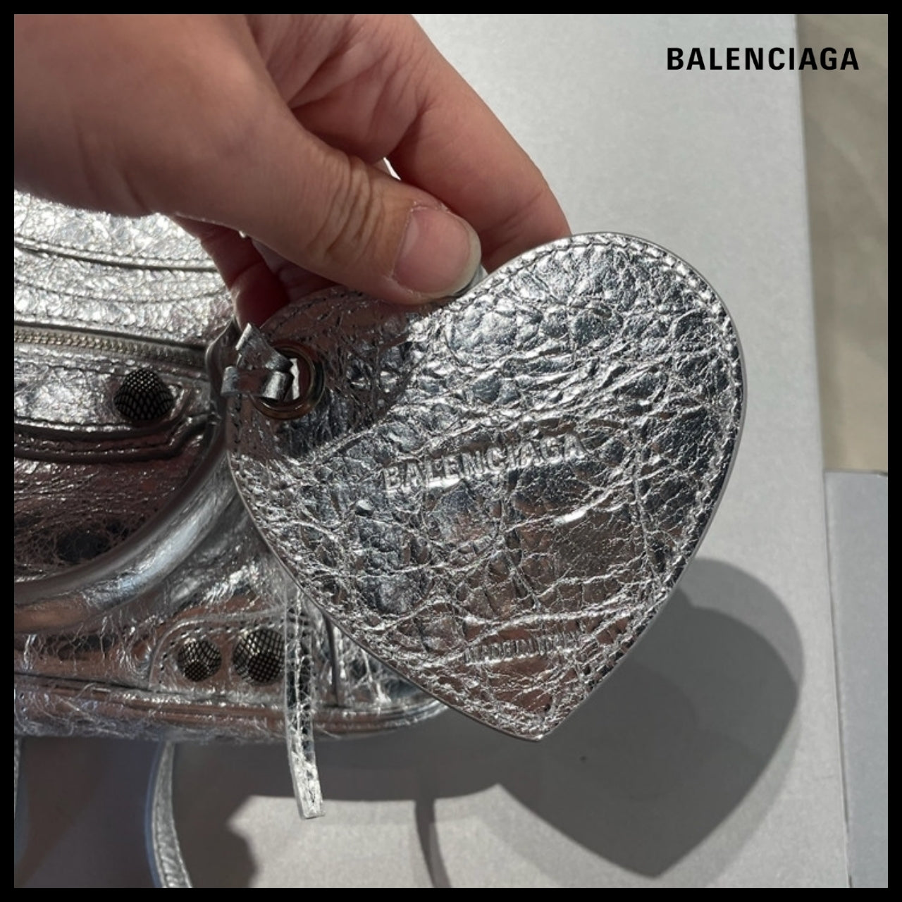 【BALENCIAGA】Neo Cagole Metallic Mini Tote Shoulder Bag