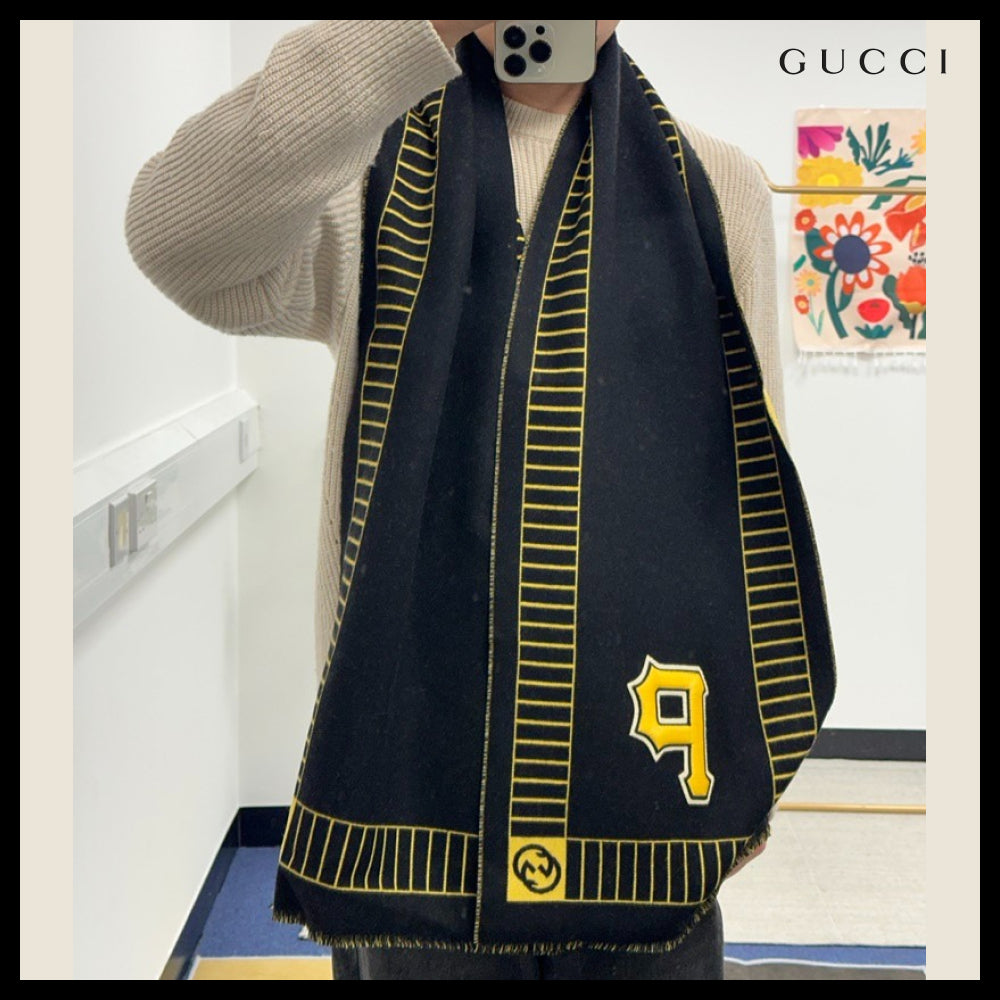 【GUCCI】X MLB Pittsburgh Embroidered Reversible Wool Scarf