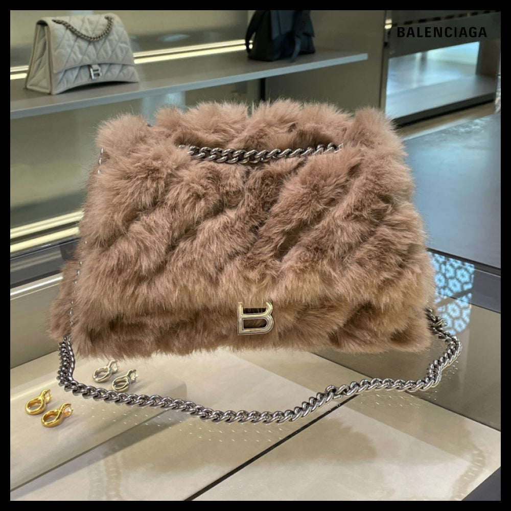 【BALENCIAGA】Crush Medium Chain Bag Fake Fur