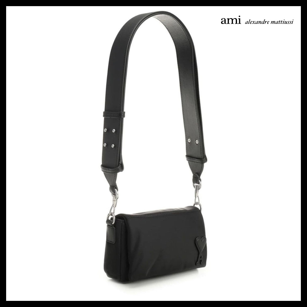 【ami】Black Crossbody Bag