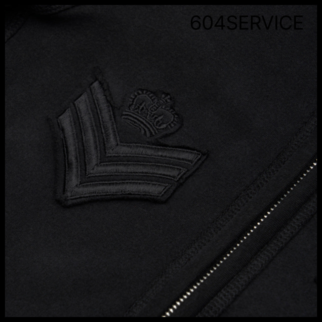 【604service】ARMY PATCHED ZIP-UP HOODIE
