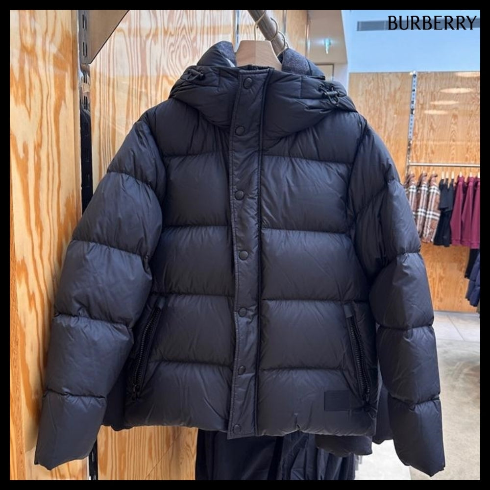 【Burberry】HALSBY Internal EKD Duck Down Men's Padded