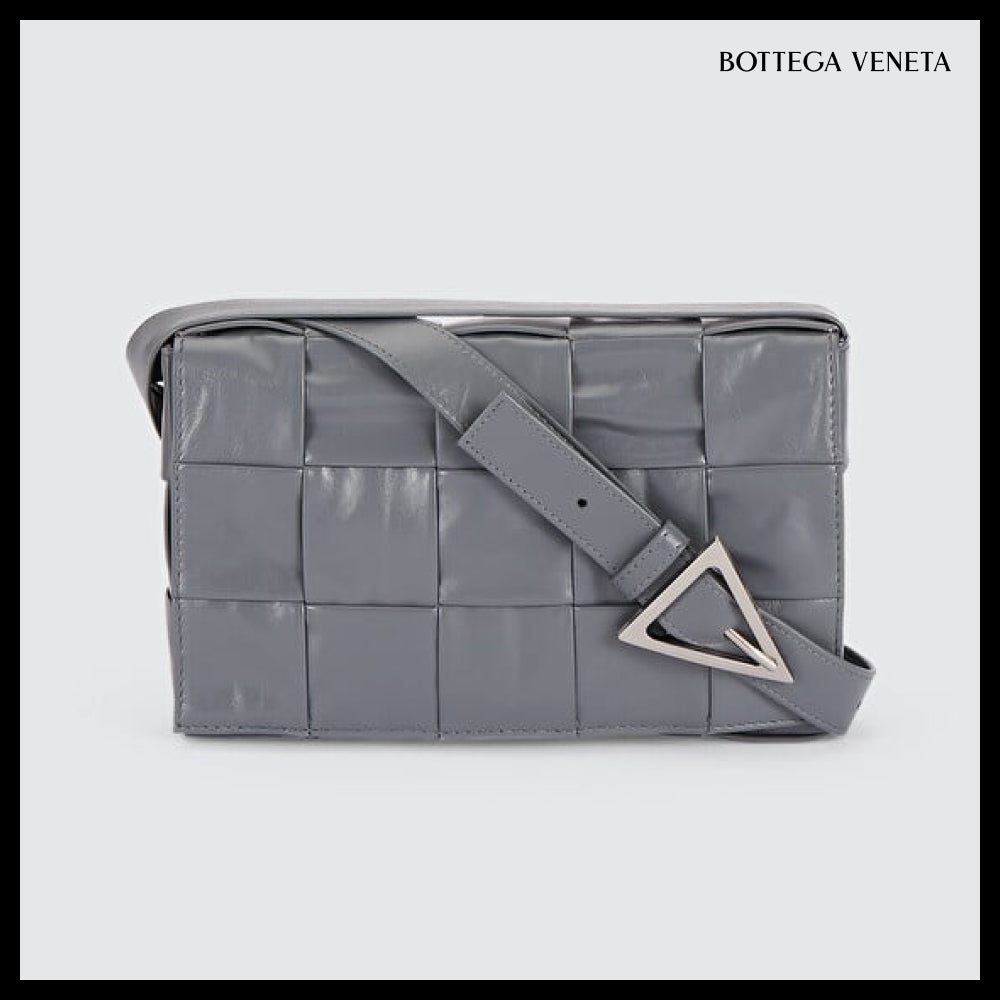 【BOTTEGA VENETA】Cassette Bag Thunder