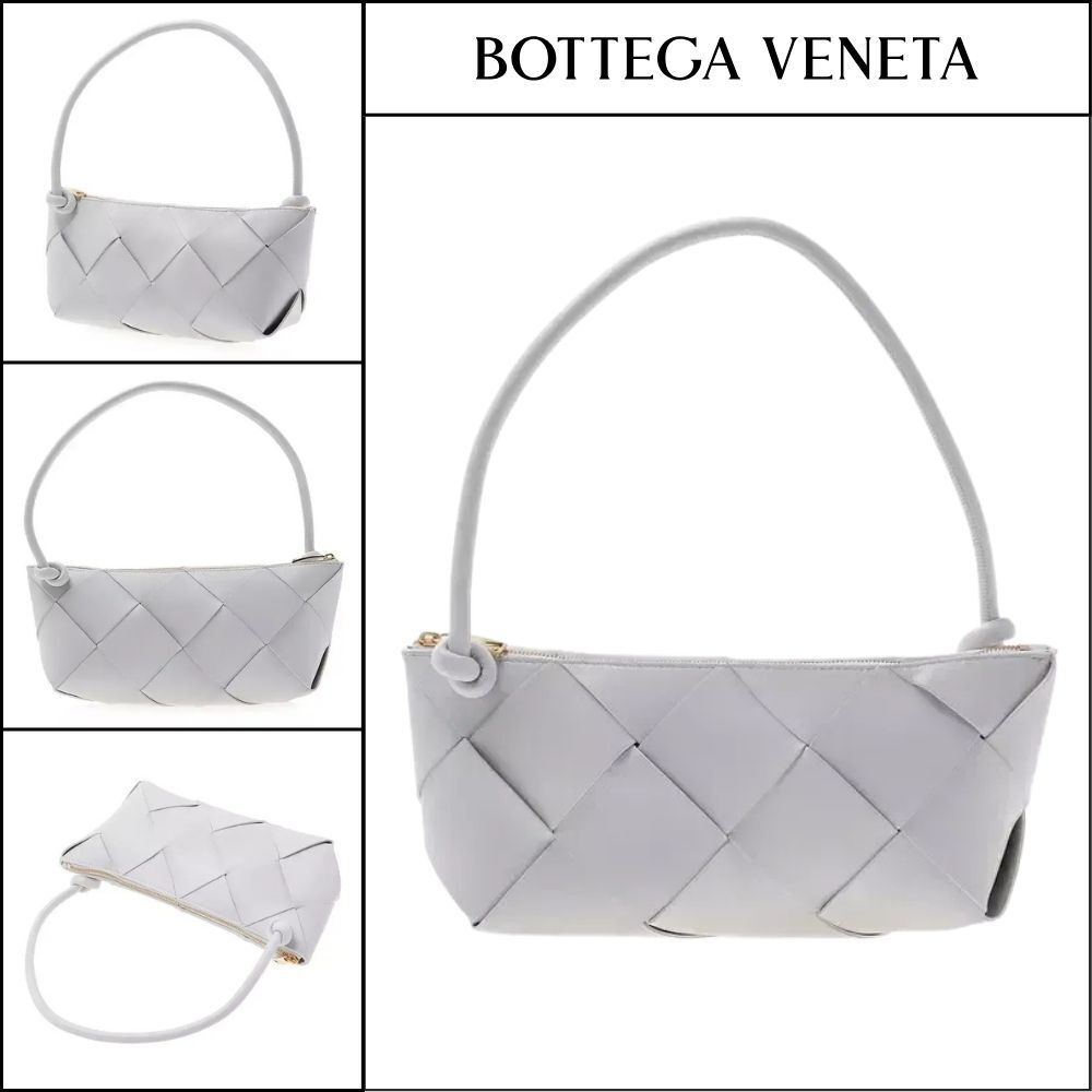 【Bottega Veneta】Women's Intrecciato Baguette Shoulder