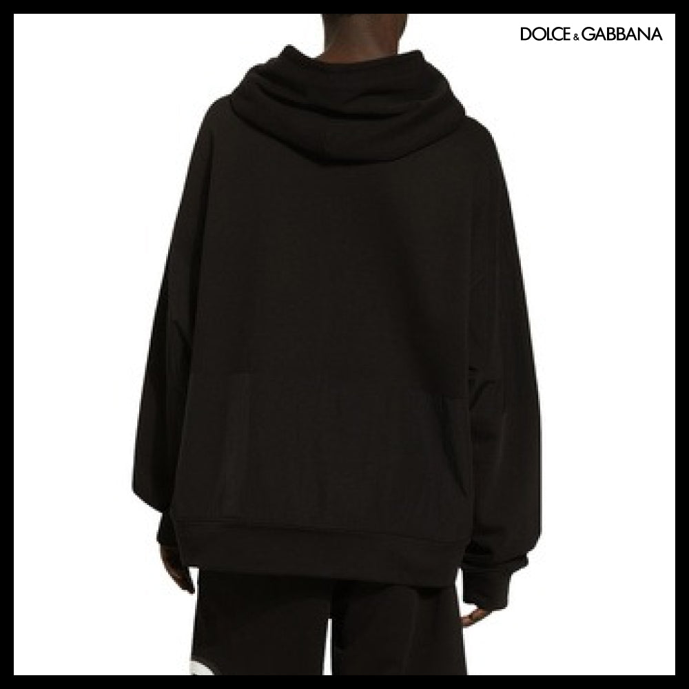【Dolce & Gabbana】HOODIE WITH DG LOGO PATCH