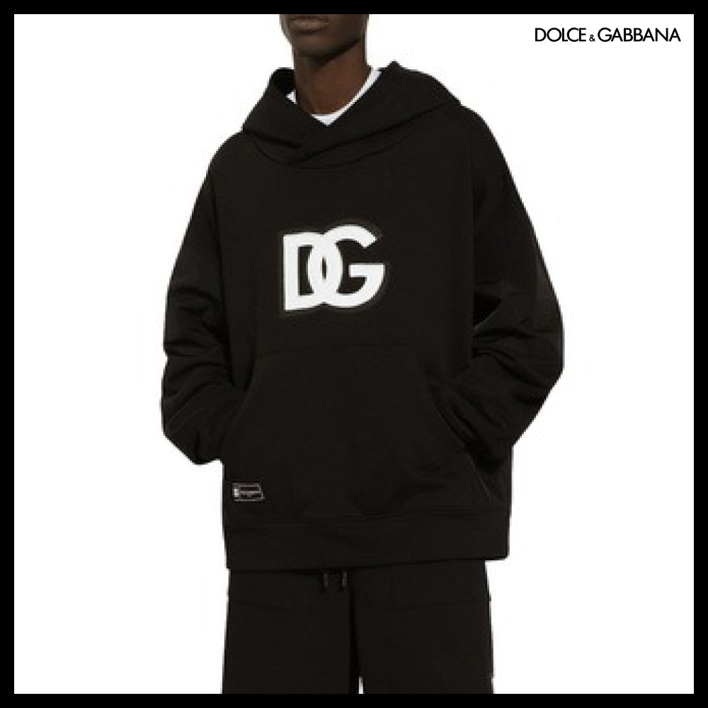 【Dolce & Gabbana】HOODIE WITH DG LOGO PATCH