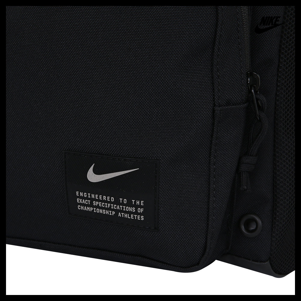 【Nike】Utility Power Small 31L Black Duffel Bag