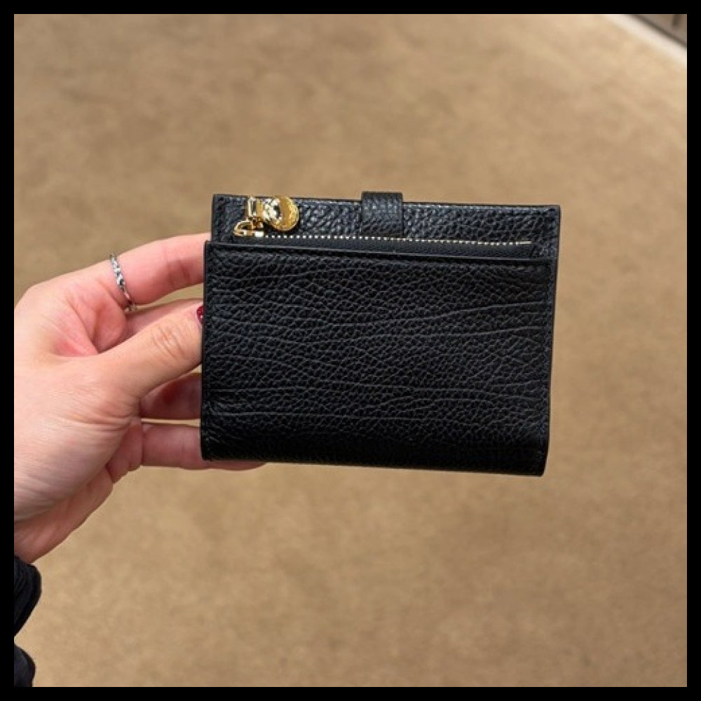 【Burberry】EDIE Grained Leather Bifold Card Wallet Black