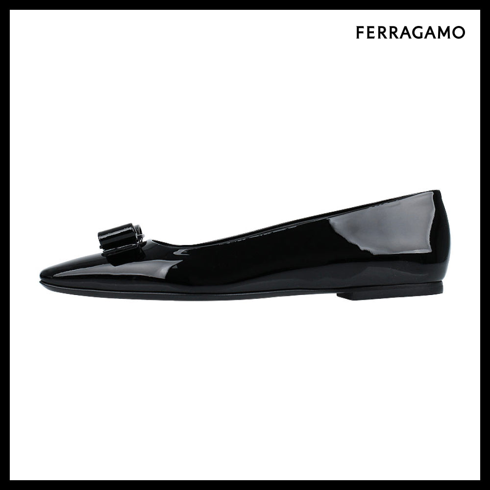 【FERRAGAMO】 Vara Bow Ballet Flats