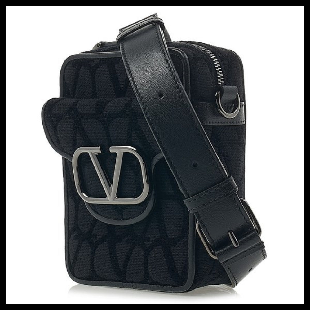 【VALENTINO】Iconography V Logo Crossbody Bag
