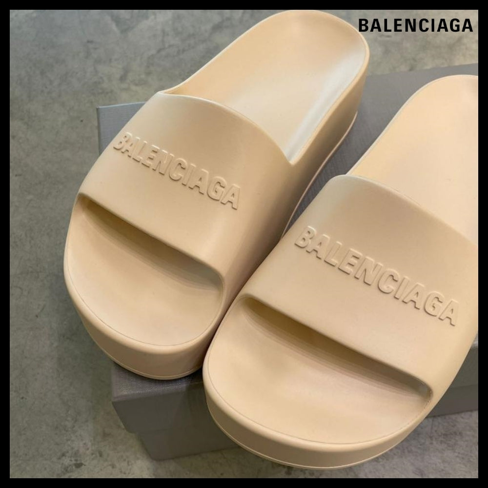 ★BALENCIAGAアウトレット セール ★Chunky Slide Sandal