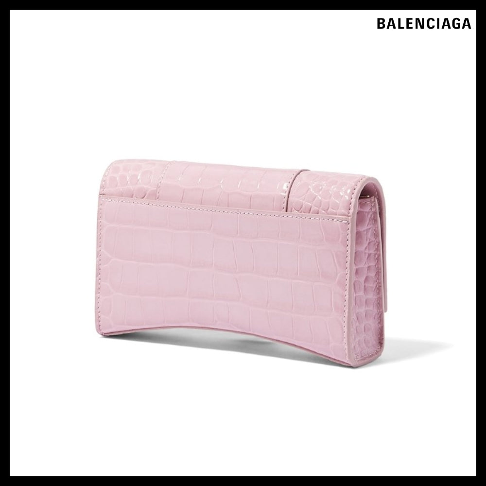 【BALENCIAGA 】Hourglass Wallet On Chain Crocodile Embossed