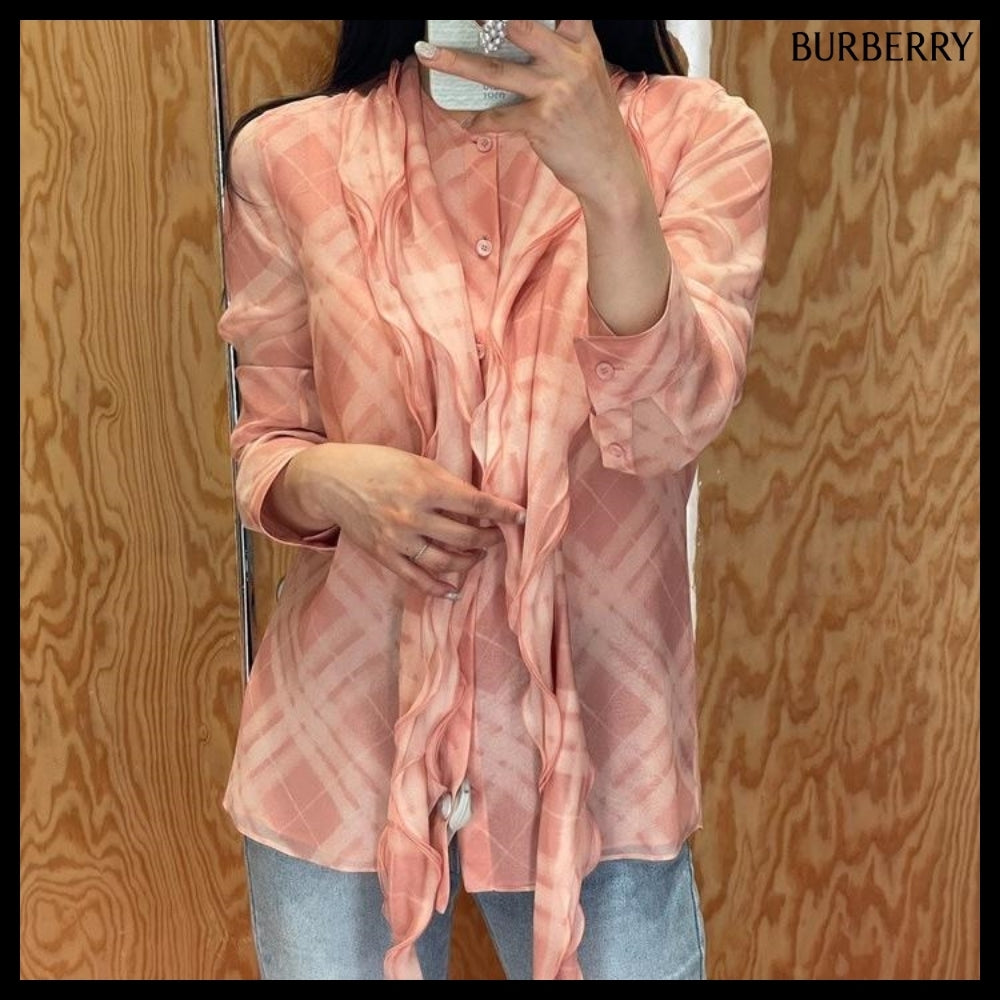 【Burberry】Ruffle Check Silk Blouse Candy