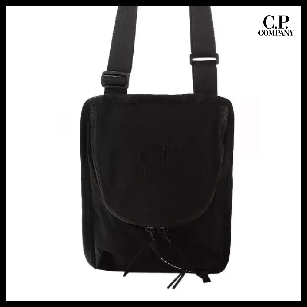 【C.P. Company】Men's Plain Paper Touch Crossbody Bag