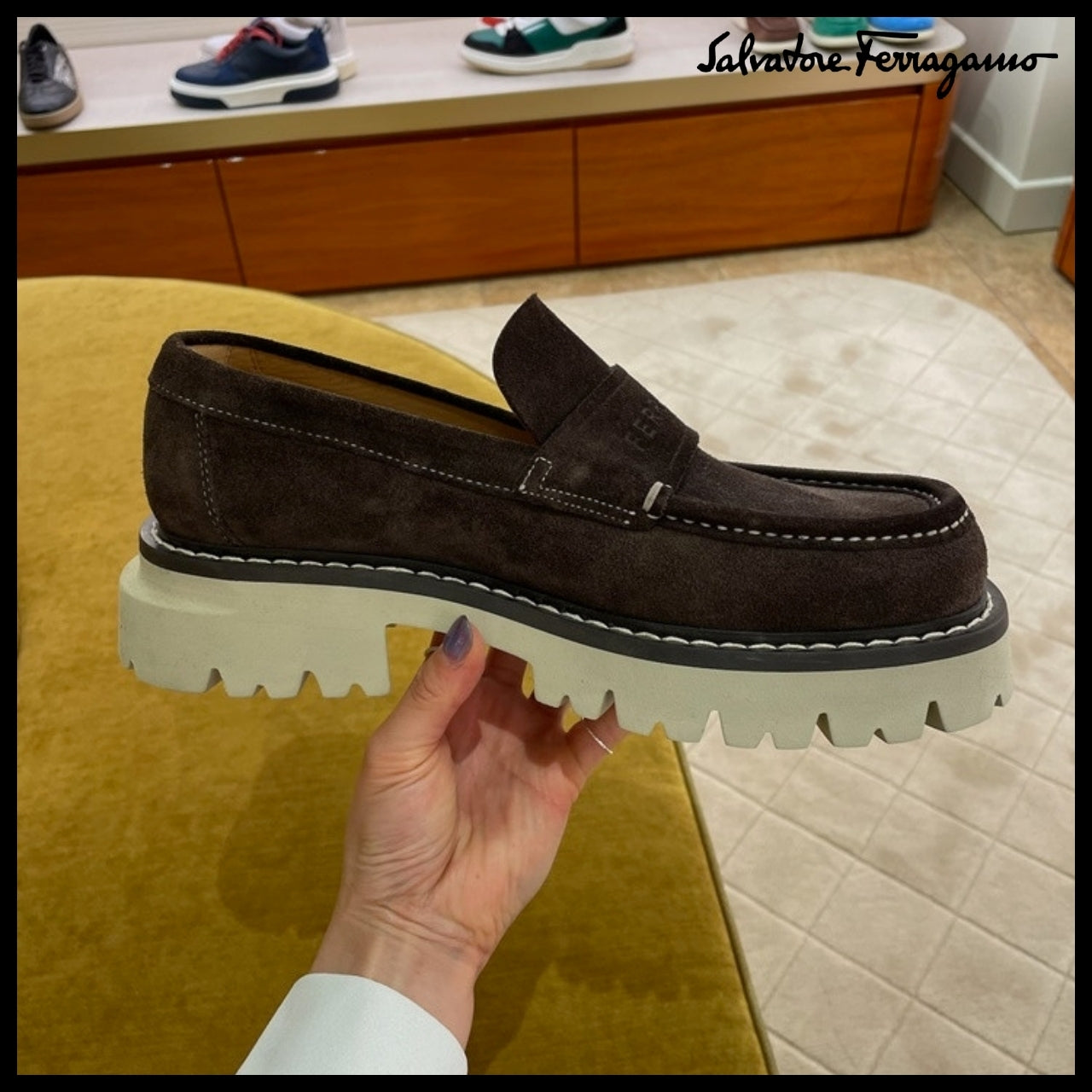 【FERRAGAMO】FERGAL SUEDE CHUNKY LOAFERS BROWN