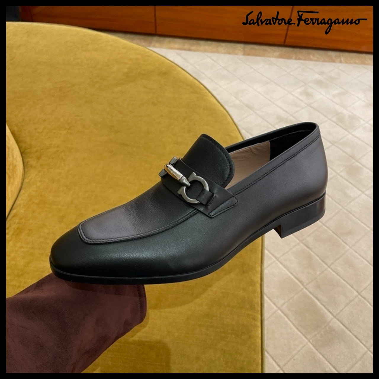 【FERRAGAMO】BENFORD GANCINI LEATHER LOAFERS BLACK
